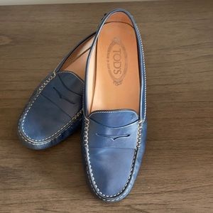 TOD’S blue Italian leather loafers size 38.5